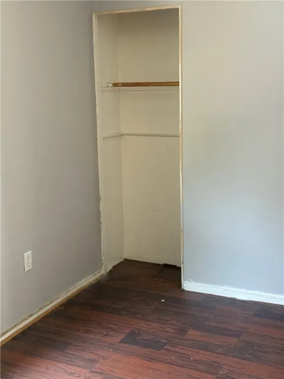 760 Maple Street, Rochester, New York 14611, Rochester, New York 14611, 4 Bedrooms Bedrooms, 7 Rooms Rooms,2 BathroomsBathrooms,Residential Lease,For Rent,760 Maple Street, Rochester, New York 14611,R1620106