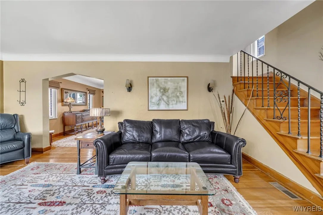 711 Colvin Boulevard, Tonawanda, New York 14217, Tonawanda, New York 14217, 3 Bedrooms Bedrooms, 8 Rooms Rooms,1 BathroomBathrooms,Residential,For Sale,711 Colvin Boulevard, Tonawanda, New York 14217,B1620056