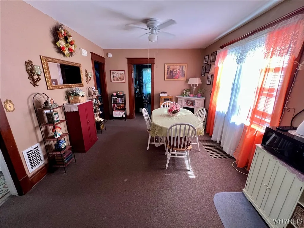 55 Harding Road, Buffalo, New York 14220, Buffalo, New York 14220, 4 Bedrooms Bedrooms, ,2 BathroomsBathrooms,Residential,For Sale,55 Harding Road, Buffalo, New York 14220,B1615408