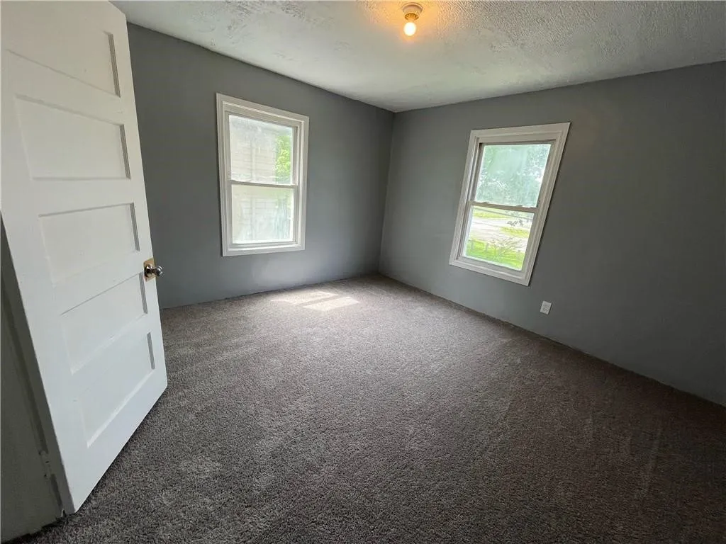 66-68 Ackerman Street, Rochester, New York 14609, Rochester, New York 14609, 4 Bedrooms Bedrooms, ,2 BathroomsBathrooms,Residential,Closed,66-68 Ackerman Street, Rochester, New York 14609,0,R1620096