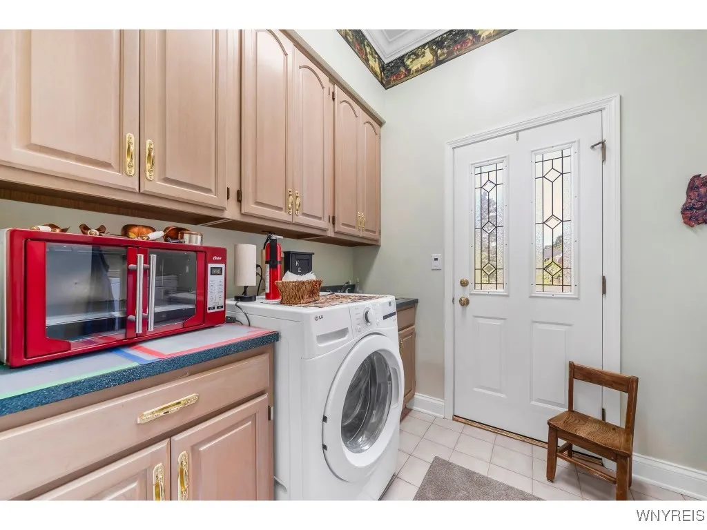 1st Floor Laundry