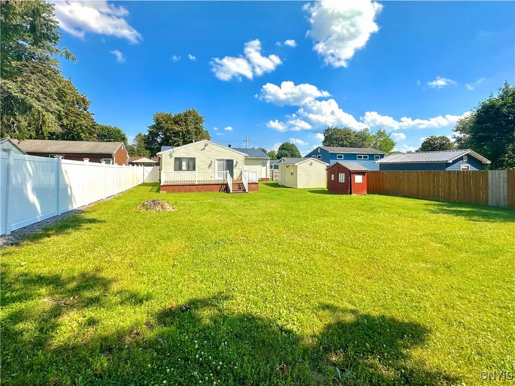 439 Van Dyke Road, Utica, New York 13502, Utica, New York 13502, 3 Bedrooms Bedrooms, 9 Rooms Rooms,2 BathroomsBathrooms,Residential,For Sale,439 Van Dyke Road, Utica, New York 13502,S1619815