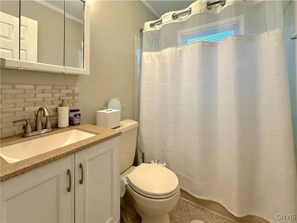 439 Van Dyke Road, Utica, New York 13502, Utica, New York 13502, 3 Bedrooms Bedrooms, 9 Rooms Rooms,2 BathroomsBathrooms,Residential,For Sale,439 Van Dyke Road, Utica, New York 13502,S1619815