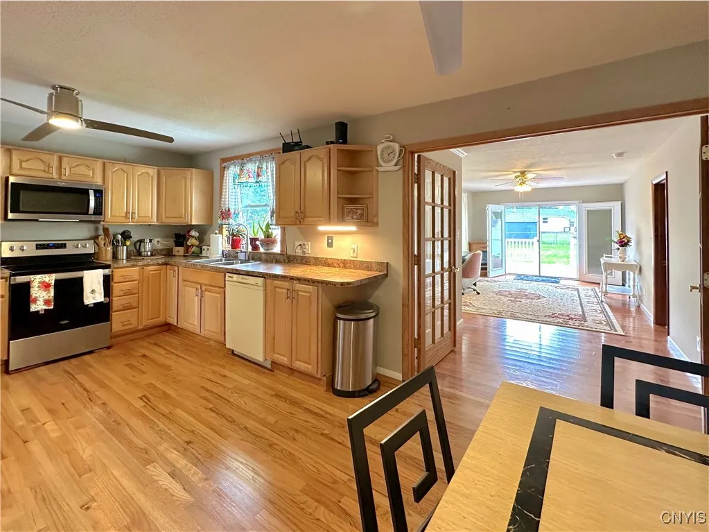 439 Van Dyke Road, Utica, New York 13502, Utica, New York 13502, 3 Bedrooms Bedrooms, 9 Rooms Rooms,2 BathroomsBathrooms,Residential,For Sale,439 Van Dyke Road, Utica, New York 13502,S1619815