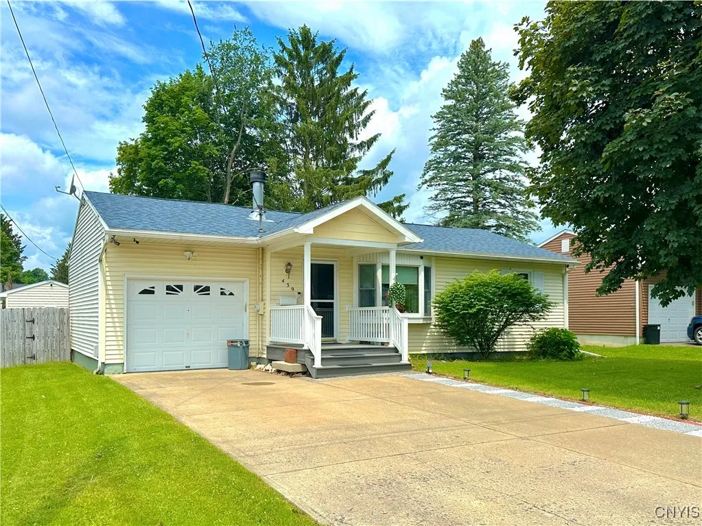 439 Van Dyke Road, Utica, New York 13502, Utica, New York 13502, 3 Bedrooms Bedrooms, 9 Rooms Rooms,2 BathroomsBathrooms,Residential,For Sale,439 Van Dyke Road, Utica, New York 13502,S1619815