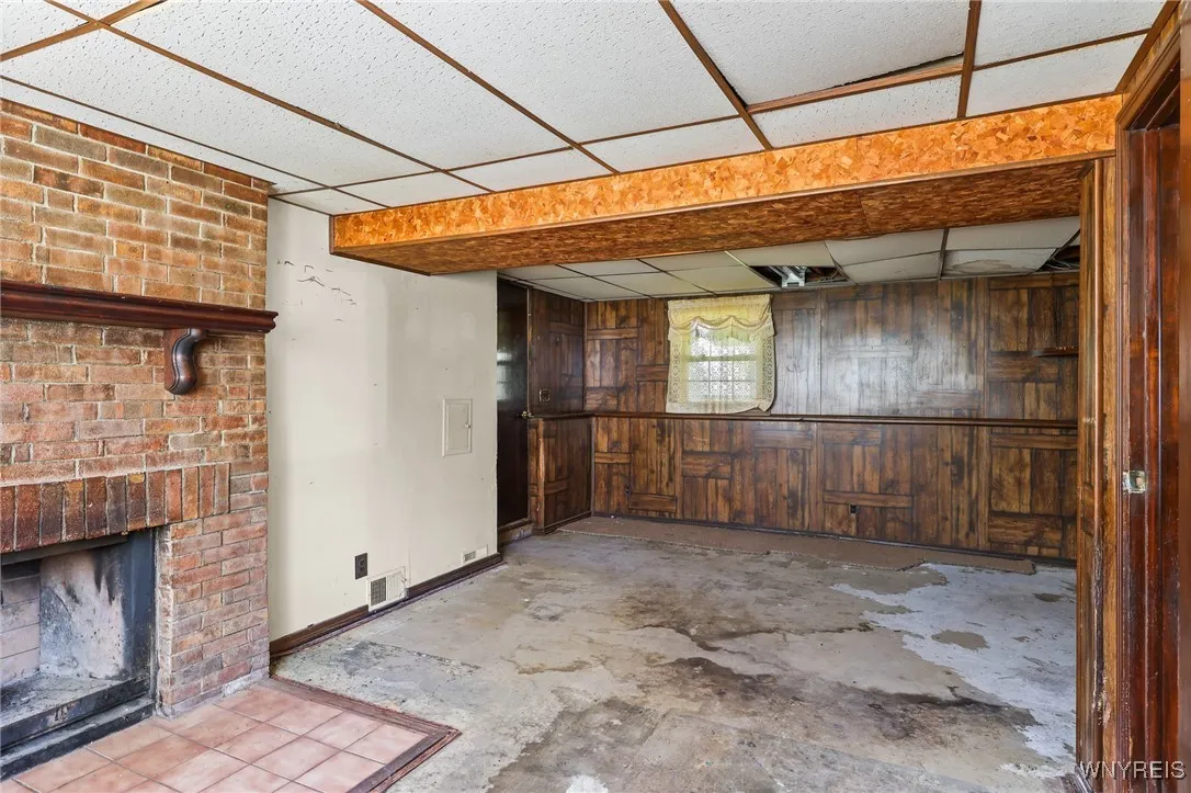 6407 Michelle Drive, Newfane, New York 14094, Newfane, New York 14094, 4 Bedrooms Bedrooms, 8 Rooms Rooms,2 BathroomsBathrooms,Residential,Closed,6407 Michelle Drive, Newfane, New York 14094,0,B1619370
