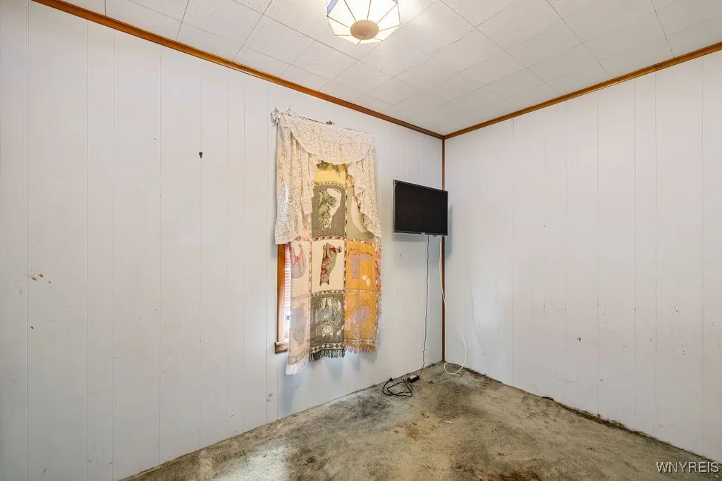 151 Crowley Avenue, Buffalo, New York 14207, Buffalo, New York 14207, 4 Bedrooms Bedrooms, ,2 BathroomsBathrooms,Residential,For Sale,151 Crowley Avenue, Buffalo, New York 14207,B1620151