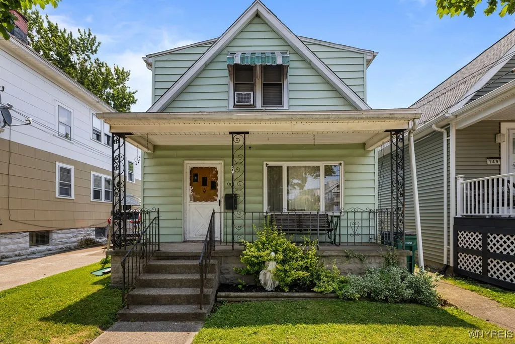 151 Crowley Avenue, Buffalo, New York 14207, Buffalo, New York 14207, 4 Bedrooms Bedrooms, ,2 BathroomsBathrooms,Residential,For Sale,151 Crowley Avenue, Buffalo, New York 14207,B1620151