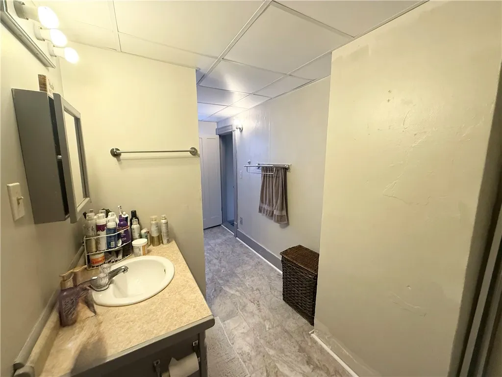 8 Church Street, Waterloo, New York 13165, Waterloo, New York 13165, 3 Bedrooms Bedrooms, 7 Rooms Rooms,1 BathroomBathrooms,Residential,Closed,8 Church Street, Waterloo, New York 13165,0,R1619282