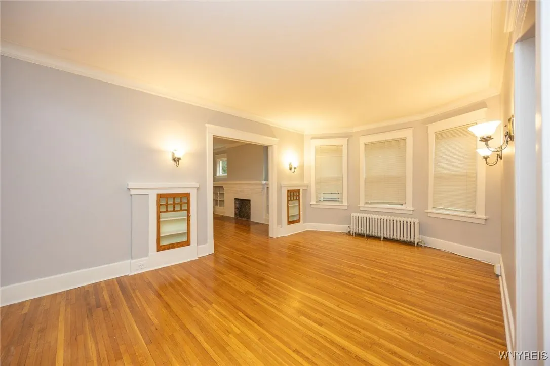 114 Ashland Avenue, Buffalo, New York 14222, Buffalo, New York 14222, 3 Bedrooms Bedrooms, 6 Rooms Rooms,2 BathroomsBathrooms,Residential Lease,For Rent,114 Ashland Avenue, Buffalo, New York 14222,0,B1620270