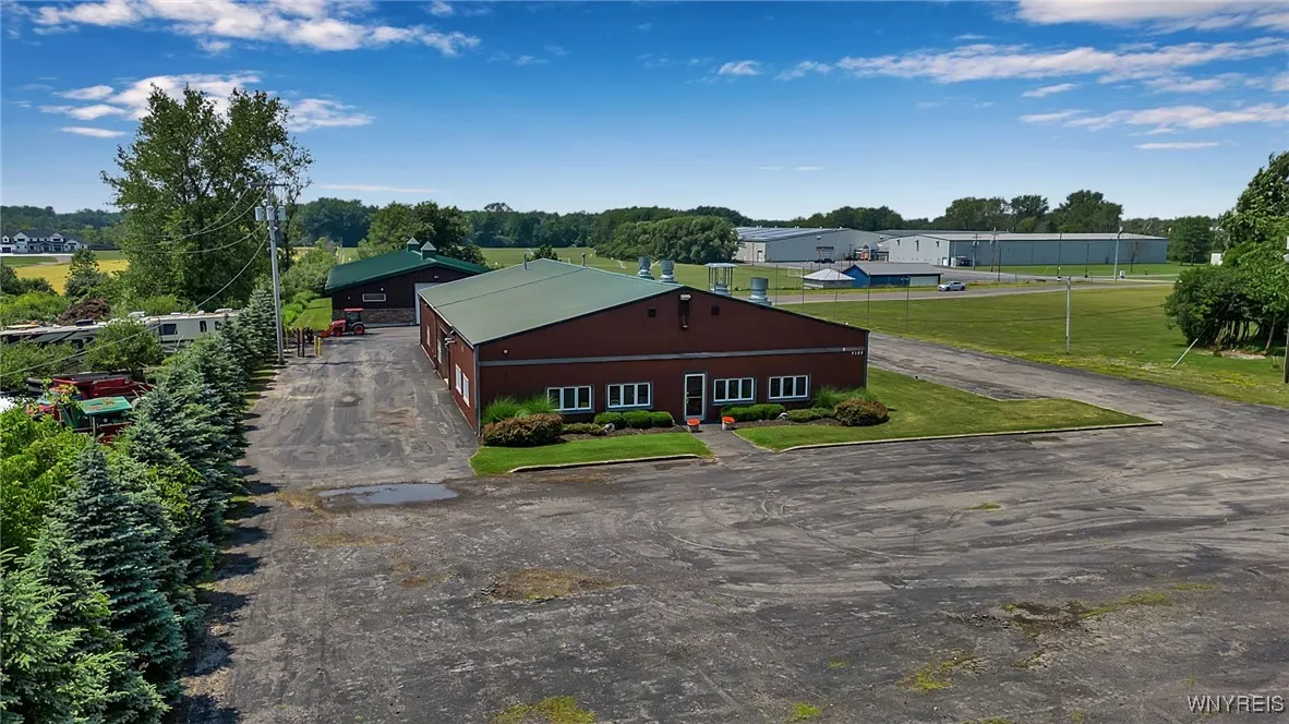 7120 Seneca Street, Elma, New York 14059, Elma, New York 14059, ,Commercial Lease,For Rent,7120 Seneca Street, Elma, New York 14059,0,B1620481