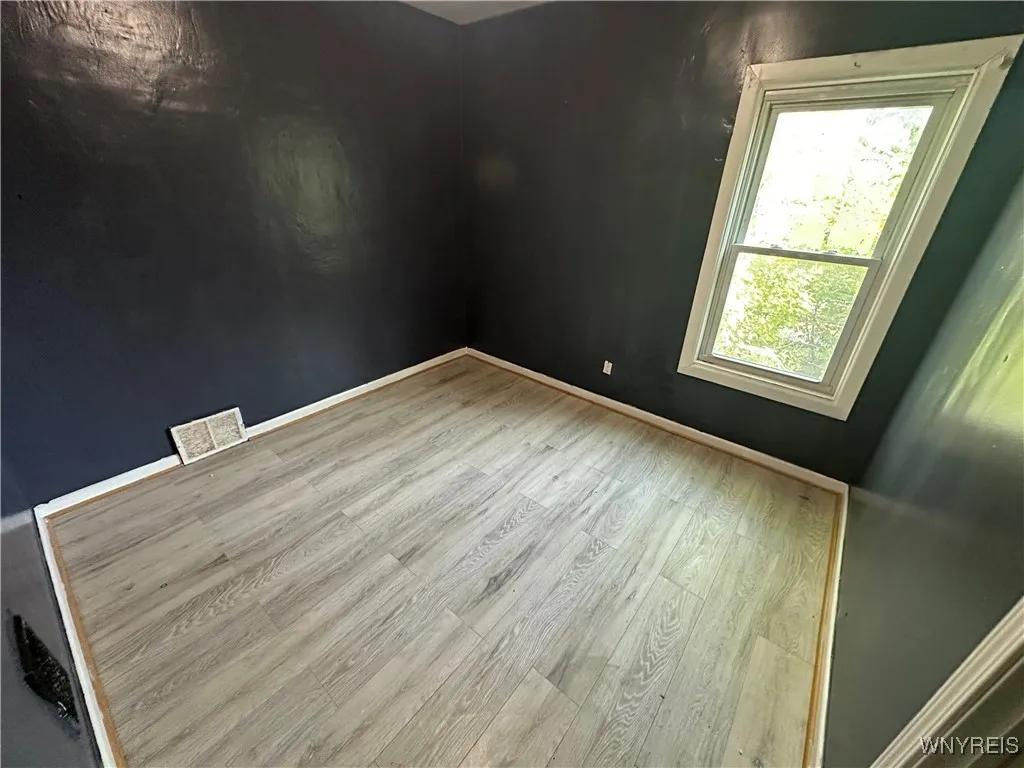 67 Holmes Street, Buffalo, New York 14207, Buffalo, New York 14207, 6 Bedrooms Bedrooms, ,2 BathroomsBathrooms,Residential,For Sale,67 Holmes Street, Buffalo, New York 14207,B1620553