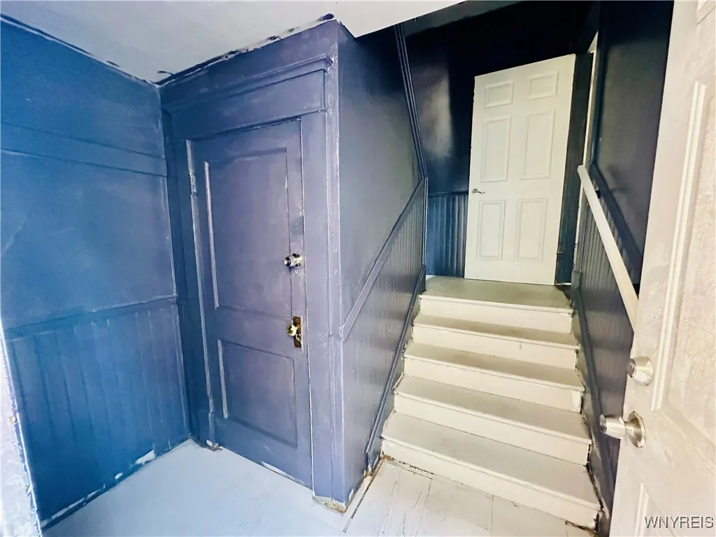 67 Holmes Street, Buffalo, New York 14207, Buffalo, New York 14207, 6 Bedrooms Bedrooms, ,2 BathroomsBathrooms,Residential,For Sale,67 Holmes Street, Buffalo, New York 14207,B1620553