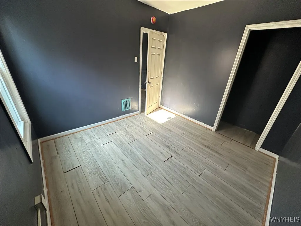 67 Holmes Street, Buffalo, New York 14207, Buffalo, New York 14207, 6 Bedrooms Bedrooms, ,2 BathroomsBathrooms,Residential,For Sale,67 Holmes Street, Buffalo, New York 14207,B1620553
