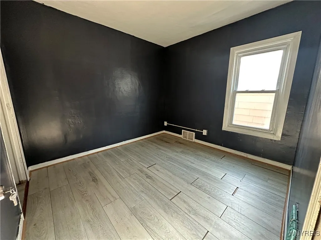 67 Holmes Street, Buffalo, New York 14207, Buffalo, New York 14207, 6 Bedrooms Bedrooms, ,2 BathroomsBathrooms,Residential,For Sale,67 Holmes Street, Buffalo, New York 14207,B1620553