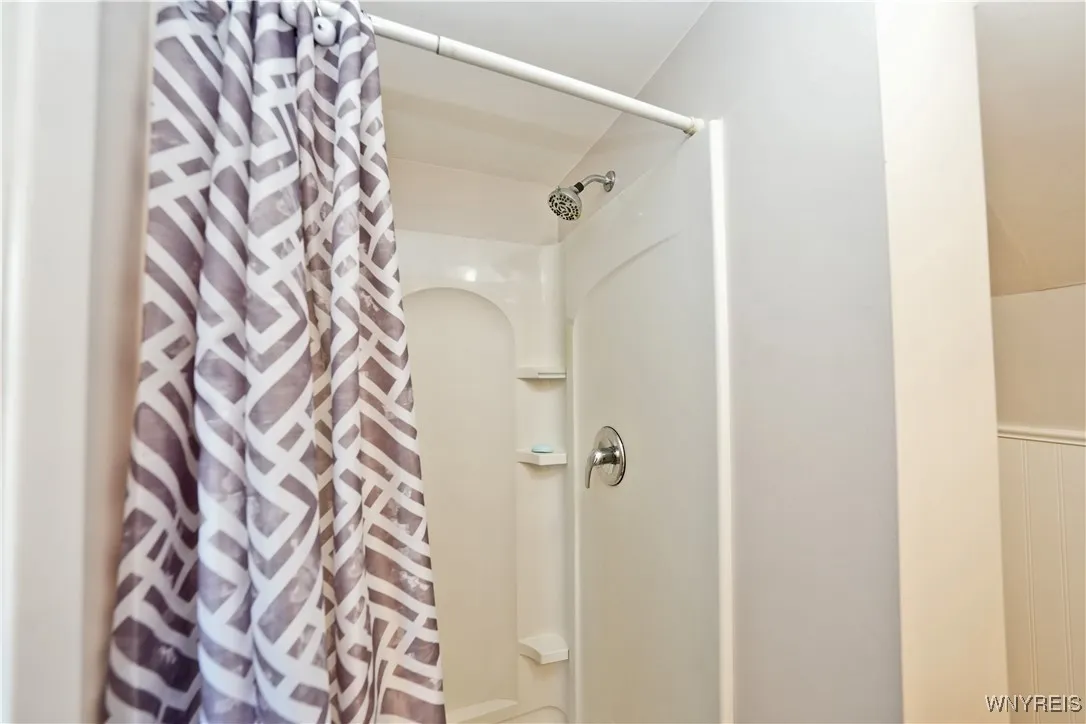 860 George Urban Boulevard, Cheektowaga, New York, Cheektowaga, New York 14225, 3 Bedrooms Bedrooms, 8 Rooms Rooms,2 BathroomsBathrooms,Residential,For Sale,860 George Urban Boulevard, Cheektowaga, New York ,B1619987