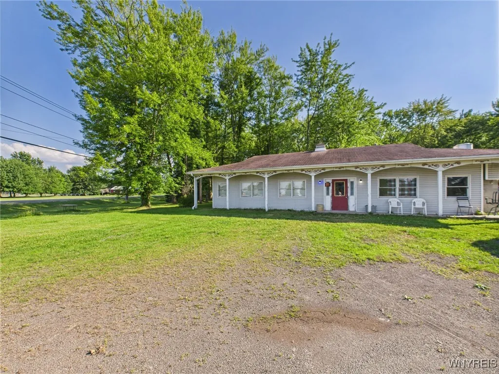 9279 Lake Avenue, Portland, New York 14716, Portland, New York 14716, 7 Rooms Rooms,Commercial Sale,For Sale,9279 Lake Avenue, Portland, New York 14716,B1620492
