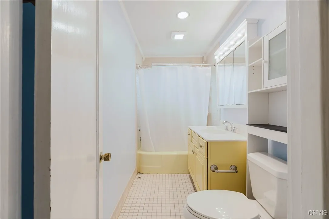 304 Flower Avenue West, Watertown City, New York 1, Watertown City, New York 13601, 4 Bedrooms Bedrooms, 18 Rooms Rooms,2 BathroomsBathrooms,Residential,For Sale,304 Flower Avenue West, Watertown City, New York 1,S1619278