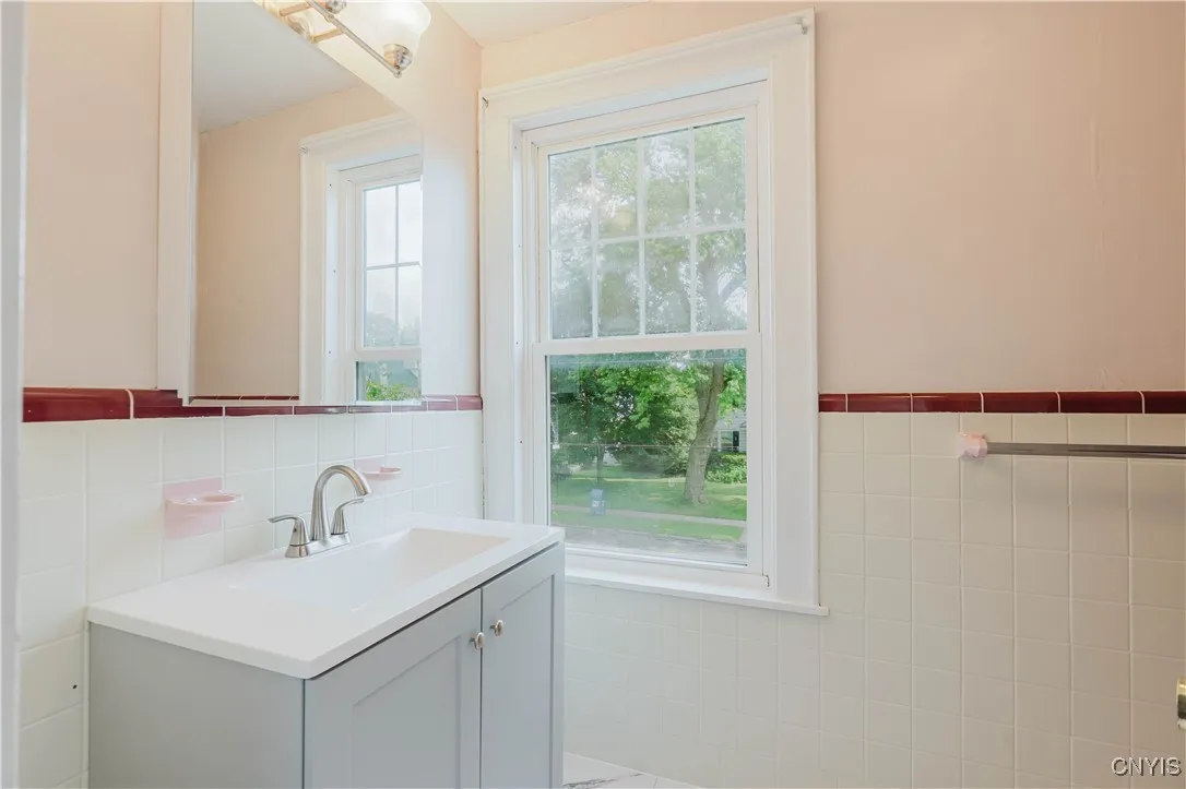 304 Flower Avenue West, Watertown City, New York 1, Watertown City, New York 13601, 4 Bedrooms Bedrooms, 18 Rooms Rooms,2 BathroomsBathrooms,Residential,For Sale,304 Flower Avenue West, Watertown City, New York 1,S1619278