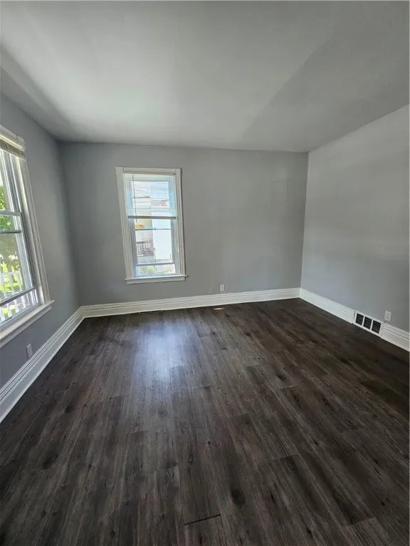 154 Jackson Street, Batavia City, New York 14020, Batavia City, New York 14020, 4 Bedrooms Bedrooms, 10 Rooms Rooms,1 BathroomBathrooms,Residential,Closed,154 Jackson Street, Batavia City, New York 14020,0,R1620555