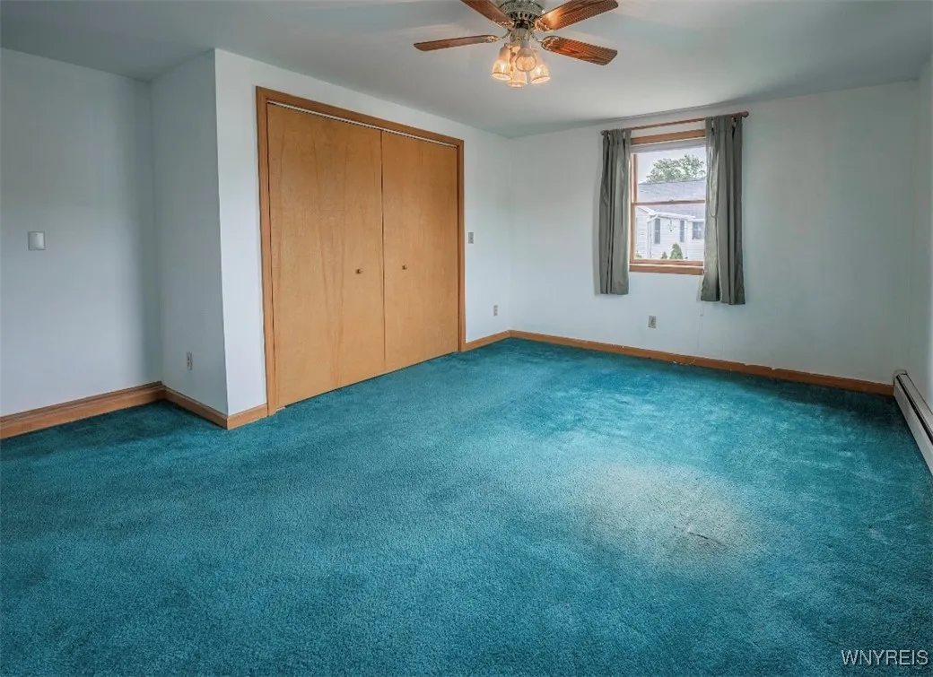 264 Lyndale Avenue, Tonawanda, New York 14223, Tonawanda, New York 14223, 4 Bedrooms Bedrooms, 9 Rooms Rooms,2 BathroomsBathrooms,Residential,For Sale,264 Lyndale Avenue, Tonawanda, New York 14223,B1619954