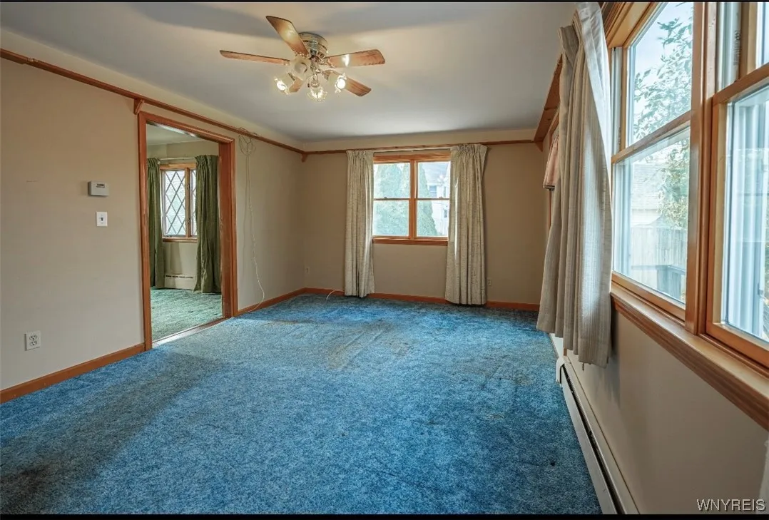 264 Lyndale Avenue, Tonawanda, New York 14223, Tonawanda, New York 14223, 4 Bedrooms Bedrooms, 9 Rooms Rooms,2 BathroomsBathrooms,Residential,For Sale,264 Lyndale Avenue, Tonawanda, New York 14223,B1619954