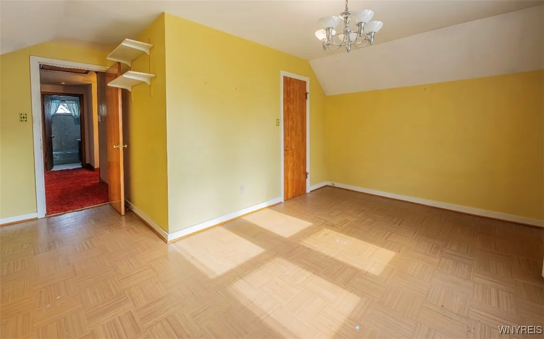 264 Lyndale Avenue, Tonawanda, New York 14223, Tonawanda, New York 14223, 4 Bedrooms Bedrooms, 9 Rooms Rooms,2 BathroomsBathrooms,Residential,For Sale,264 Lyndale Avenue, Tonawanda, New York 14223,B1619954