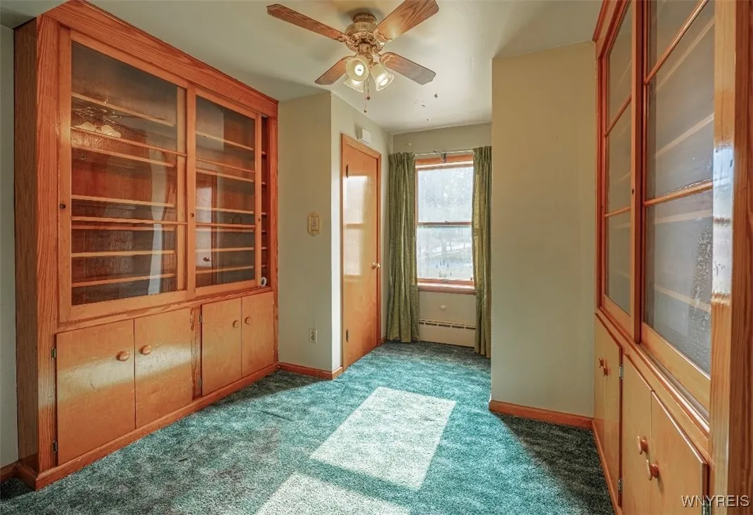 264 Lyndale Avenue, Tonawanda, New York 14223, Tonawanda, New York 14223, 4 Bedrooms Bedrooms, 9 Rooms Rooms,2 BathroomsBathrooms,Residential,For Sale,264 Lyndale Avenue, Tonawanda, New York 14223,B1619954
