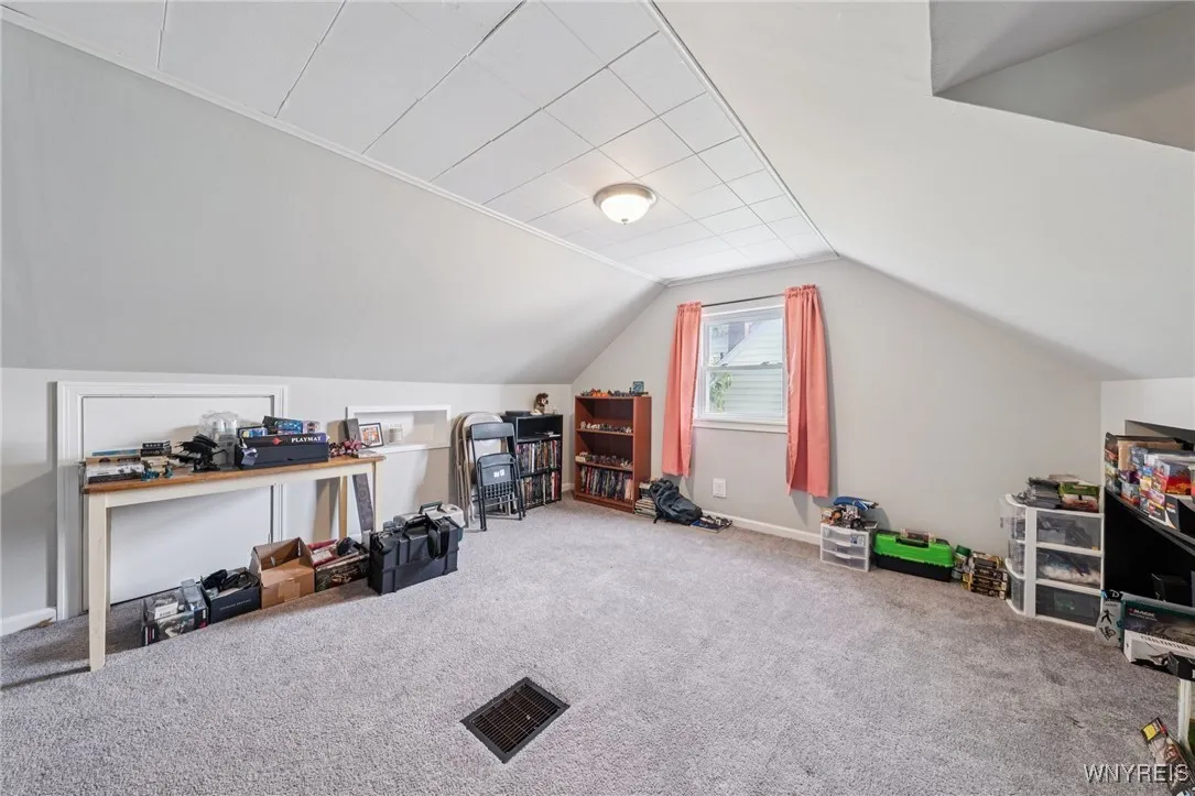 167 Somerville Avenue, Tonawanda, New York 14150, Tonawanda, New York 14150, 3 Bedrooms Bedrooms, 6 Rooms Rooms,1 BathroomBathrooms,Residential,For Sale,167 Somerville Avenue, Tonawanda, New York 14150,B1618261