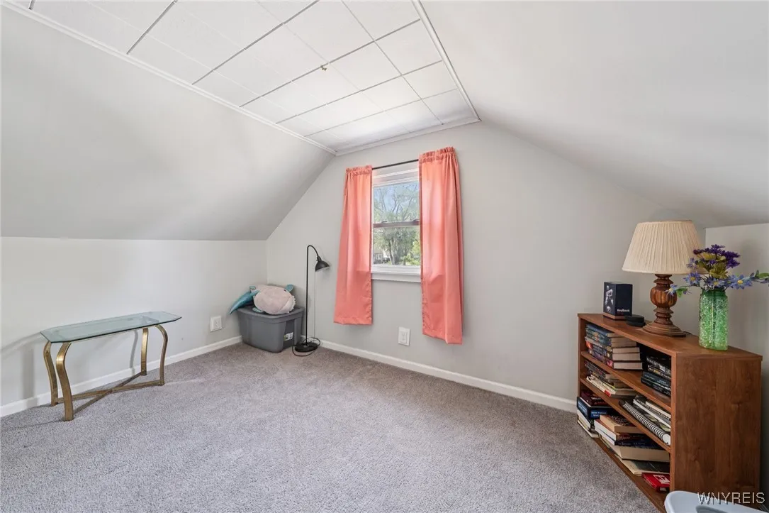 167 Somerville Avenue, Tonawanda, New York 14150, Tonawanda, New York 14150, 3 Bedrooms Bedrooms, 6 Rooms Rooms,1 BathroomBathrooms,Residential,For Sale,167 Somerville Avenue, Tonawanda, New York 14150,B1618261