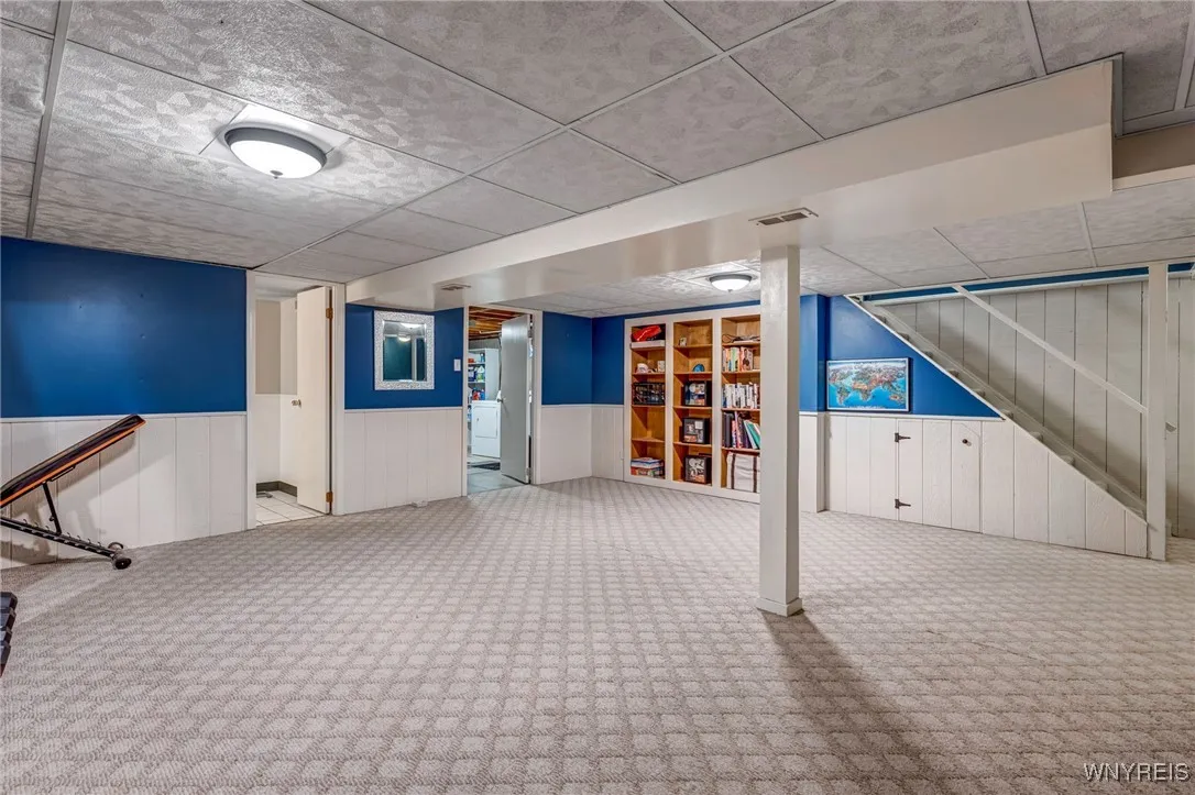 1416 99th Street, Niagara Falls, New York 14304, Niagara Falls, New York 14304, 3 Bedrooms Bedrooms, 8 Rooms Rooms,1 BathroomBathrooms,Residential,Closed,1416 99th Street, Niagara Falls, New York 14304,0,B1620364