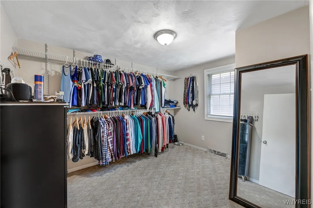 1416 99th Street, Niagara Falls, New York 14304, Niagara Falls, New York 14304, 3 Bedrooms Bedrooms, 8 Rooms Rooms,1 BathroomBathrooms,Residential,Closed,1416 99th Street, Niagara Falls, New York 14304,0,B1620364