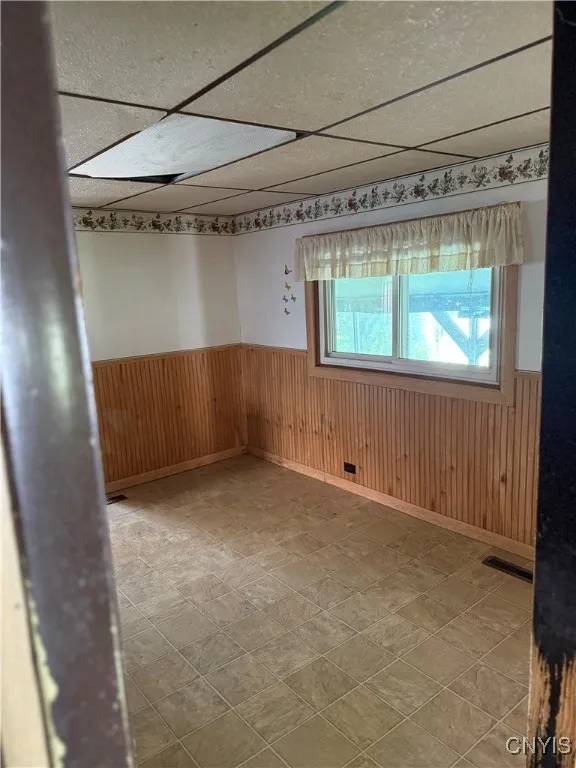211 W Park Street, Lenox, New York 13032, Lenox, New York 13032, 4 Bedrooms Bedrooms, 11 Rooms Rooms,2 BathroomsBathrooms,Residential,For Sale,211 W Park Street, Lenox, New York 13032,S1620448