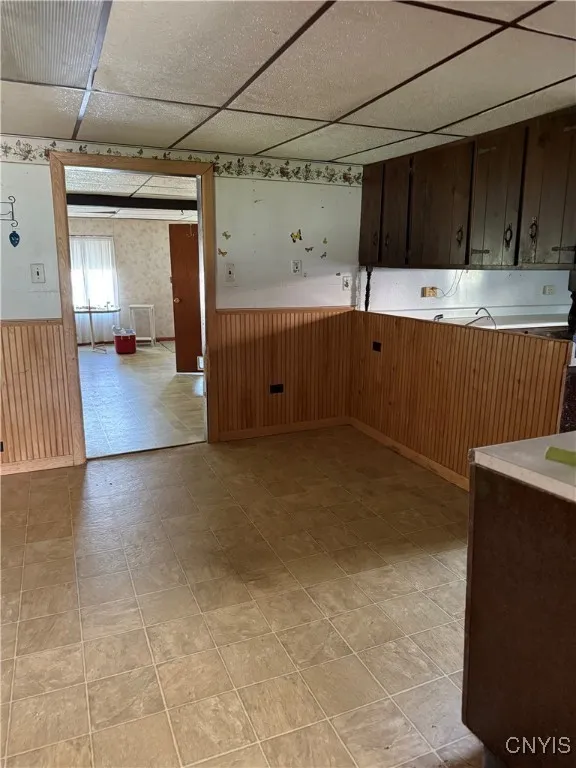 211 W Park Street, Lenox, New York 13032, Lenox, New York 13032, 4 Bedrooms Bedrooms, 11 Rooms Rooms,2 BathroomsBathrooms,Residential,For Sale,211 W Park Street, Lenox, New York 13032,S1620448
