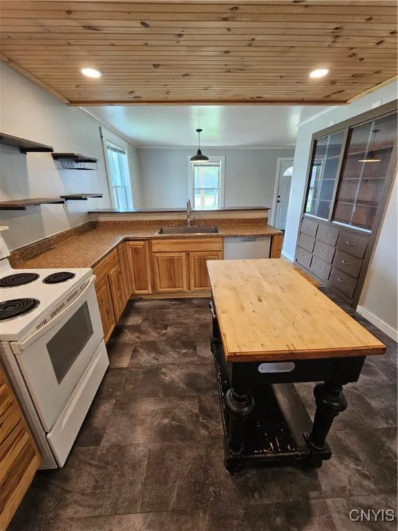 9782 State Route 12, Denmark, New York 13626, Denmark, New York 13626, 4 Bedrooms Bedrooms, 8 Rooms Rooms,2 BathroomsBathrooms,Residential Lease,For Rent,9782 State Route 12, Denmark, New York 13626,S1620669