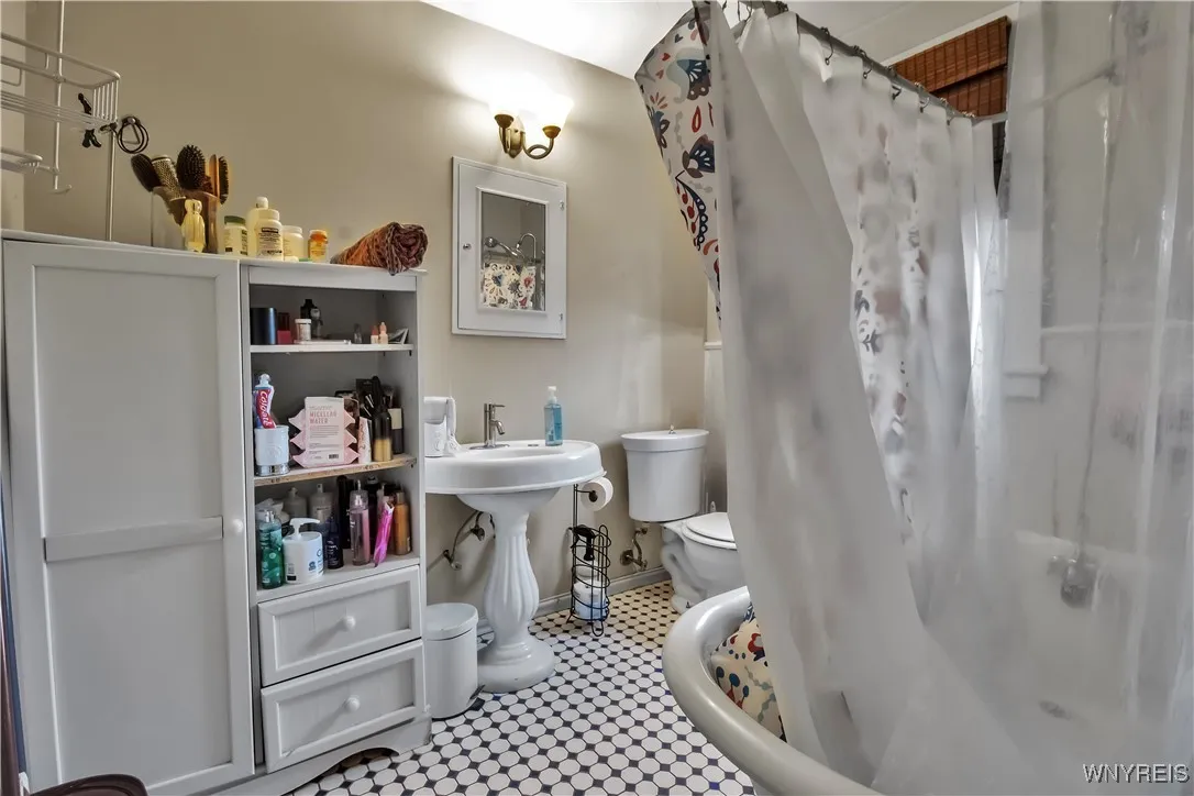 452 Franklin Street, Buffalo, New York 14202, Buffalo, New York 14202, ,Commercial Sale,For Sale,452 Franklin Street, Buffalo, New York 14202,B1620601