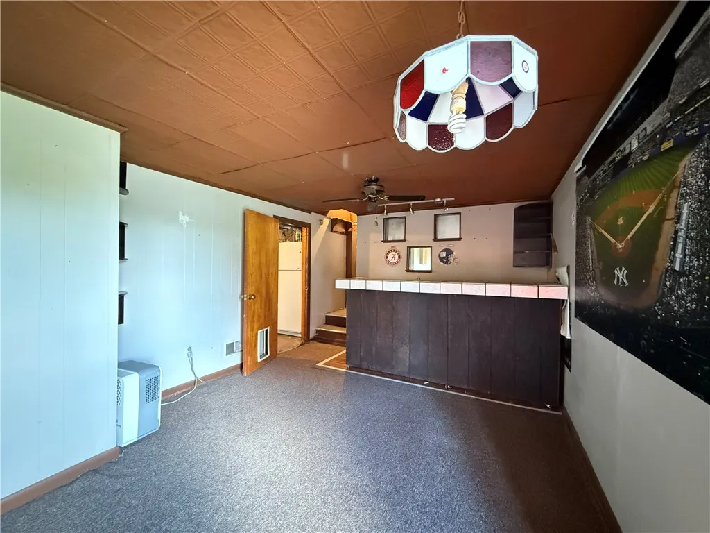 890 Holdridge Street, Southport, New York 14904, Southport, New York 14904, 3 Bedrooms Bedrooms, 8 Rooms Rooms,1 BathroomBathrooms,Residential,For Sale,890 Holdridge Street, Southport, New York 14904,R1620497