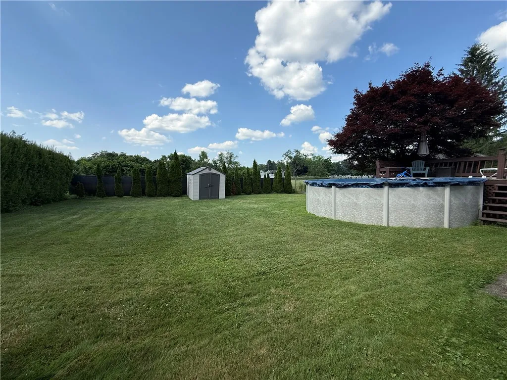 890 Holdridge Street, Southport, New York 14904, Southport, New York 14904, 3 Bedrooms Bedrooms, 8 Rooms Rooms,1 BathroomBathrooms,Residential,For Sale,890 Holdridge Street, Southport, New York 14904,R1620497