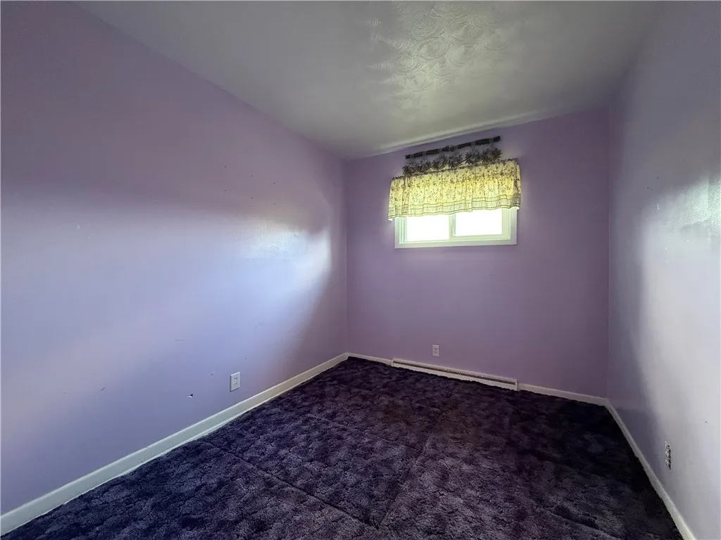 890 Holdridge Street, Southport, New York 14904, Southport, New York 14904, 3 Bedrooms Bedrooms, 8 Rooms Rooms,1 BathroomBathrooms,Residential,For Sale,890 Holdridge Street, Southport, New York 14904,R1620497