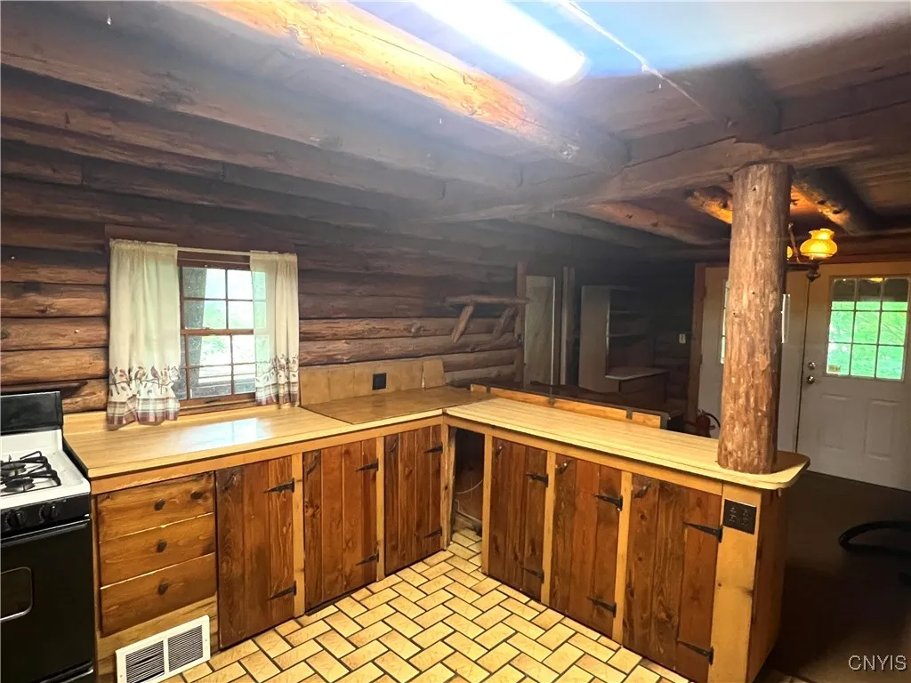 315 County Route 23, Constantia, New York 13044, Constantia, New York 13044, 3 Bedrooms Bedrooms, 9 Rooms Rooms,2 BathroomsBathrooms,Residential,Closed,315 County Route 23, Constantia, New York 13044,0,S1619802