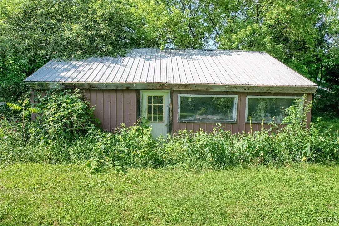 315 County Route 23, Constantia, New York 13044, Constantia, New York 13044, 3 Bedrooms Bedrooms, 9 Rooms Rooms,2 BathroomsBathrooms,Residential,Closed,315 County Route 23, Constantia, New York 13044,0,S1619802