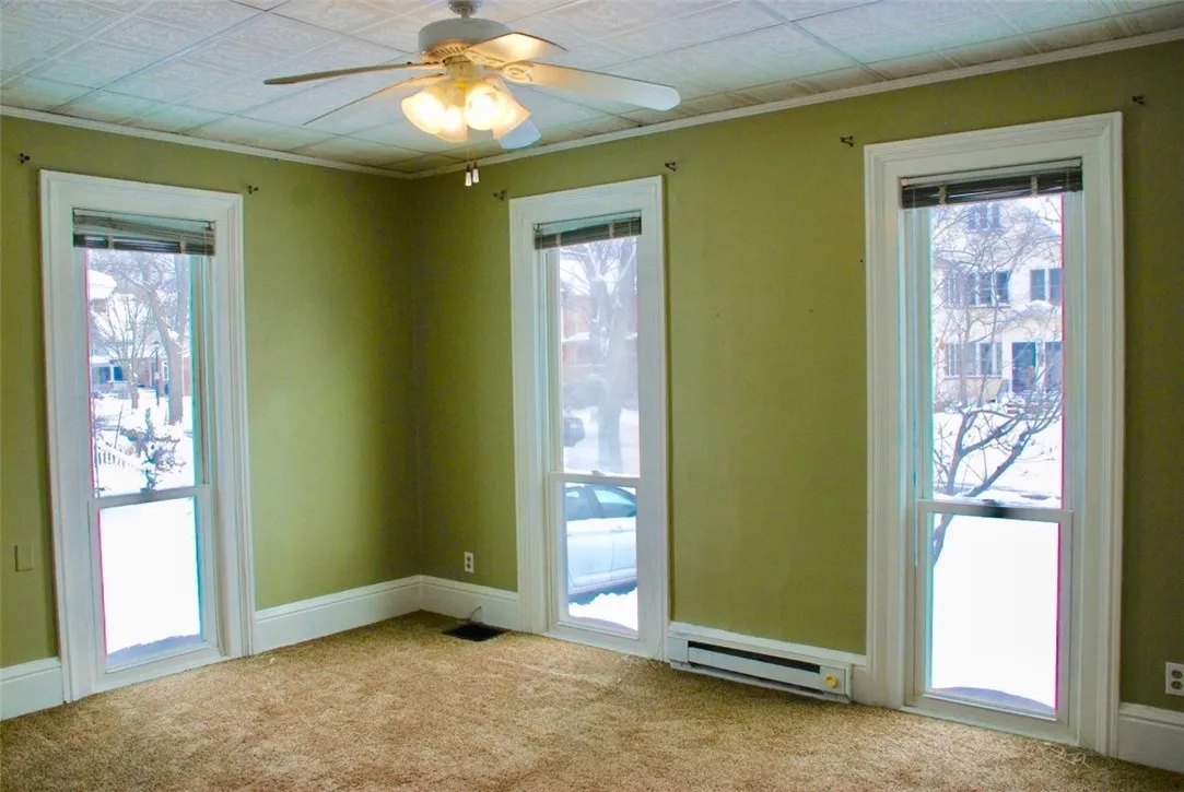 Front 1 Bedroom Unit Large Bedroom