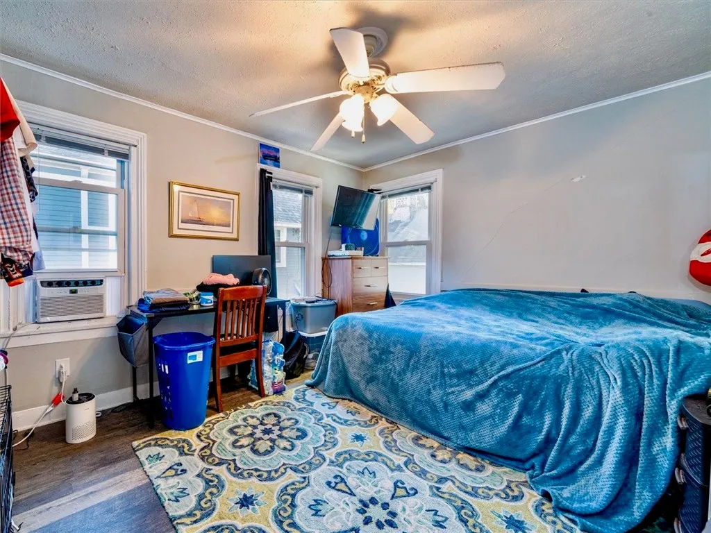 Rear 4 Bedroom Unit Bedroom 1