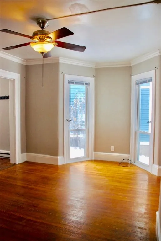 Front 1 Bedroom Unit Great Room/Dinette