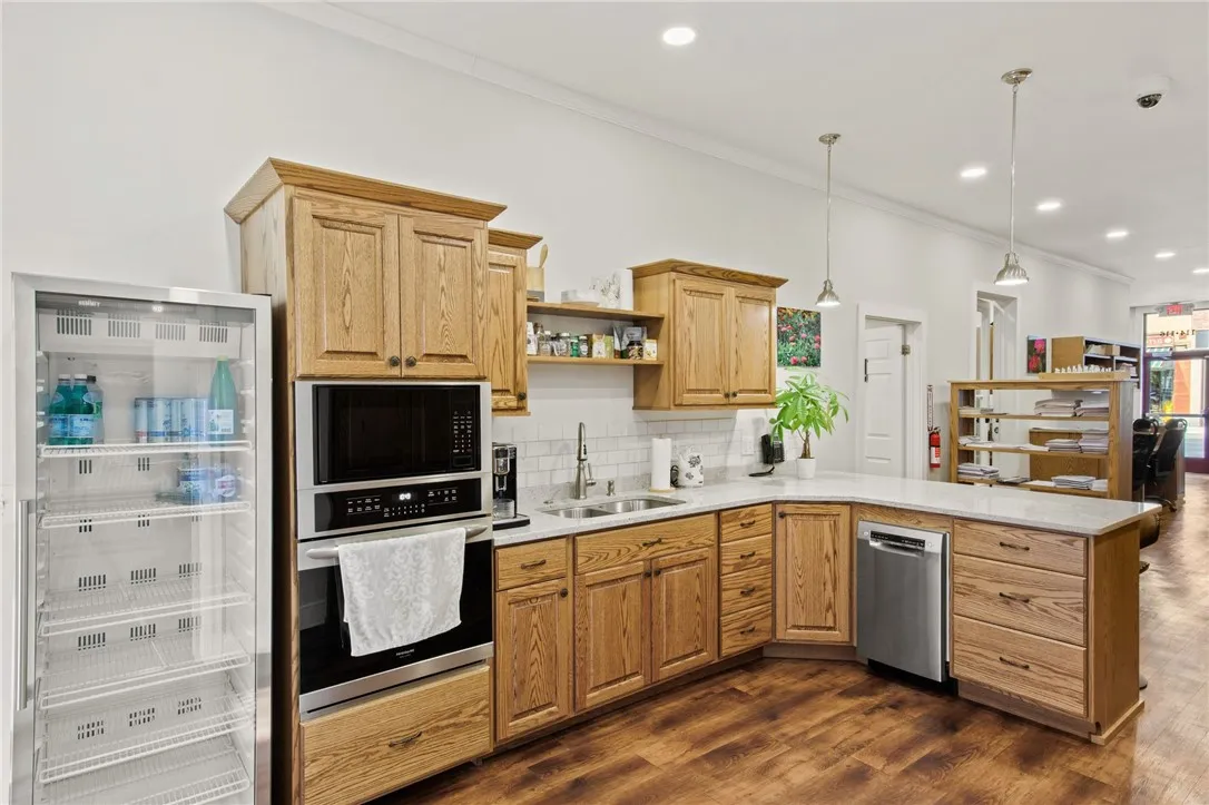 Office kitchen -1st floor