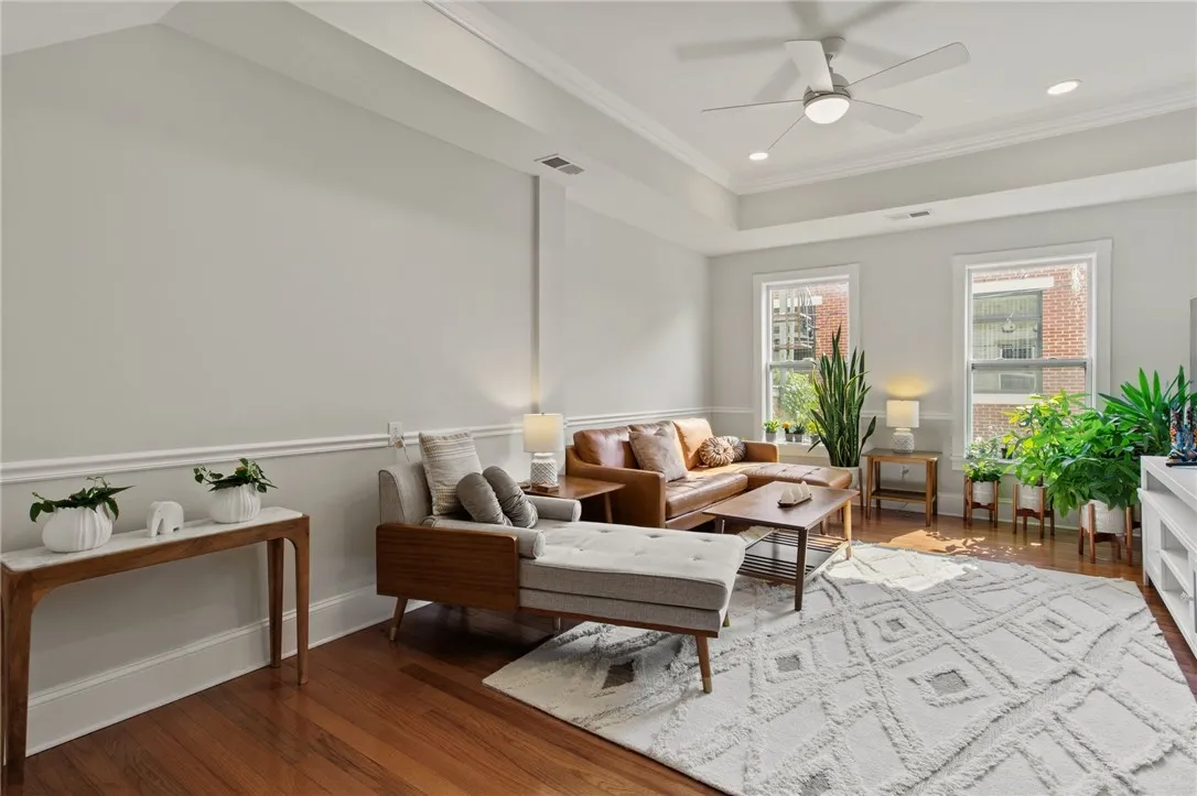 2nd floor living room