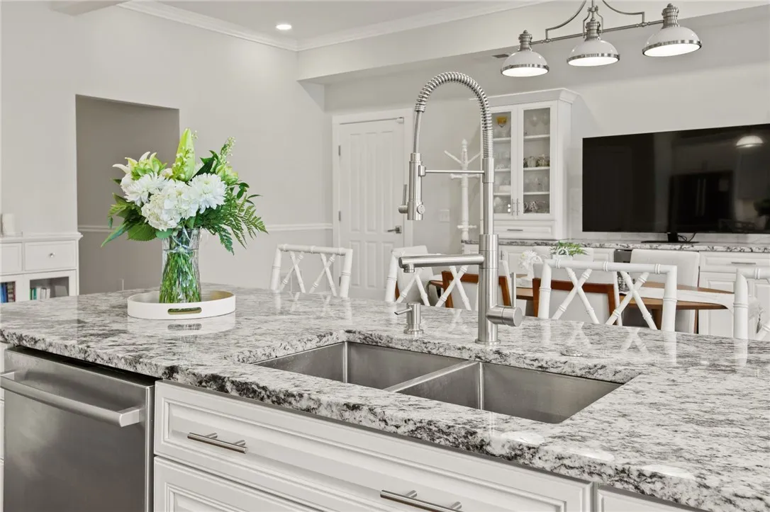 Kitchen Island