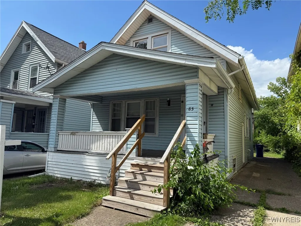 83 Custer Street, Buffalo, New York 14214, Buffalo, New York 14214, 4 Bedrooms Bedrooms, 7 Rooms Rooms,1 BathroomBathrooms,Residential,For Sale,83 Custer Street, Buffalo, New York 14214,B1619748