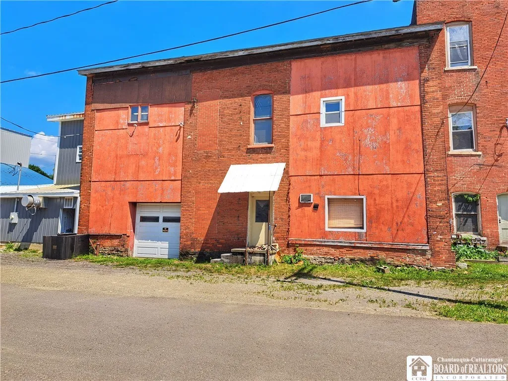 110 West Main Street, Sherman, New York 14781, Sherman, New York 14781, ,Commercial Sale,For Sale,110 West Main Street, Sherman, New York 14781,R1620462