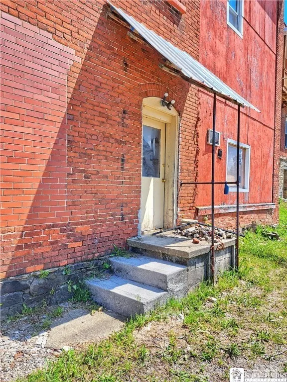 110 West Main Street, Sherman, New York 14781, Sherman, New York 14781, ,Commercial Sale,For Sale,110 West Main Street, Sherman, New York 14781,R1620462